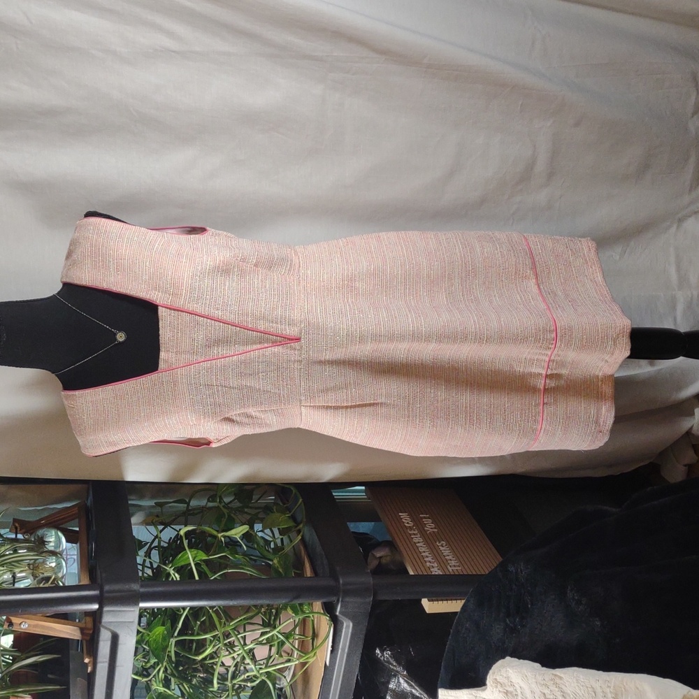 NWT Covington Pink & White Sleeveless Textured Dress w/Pockets - Size 8
